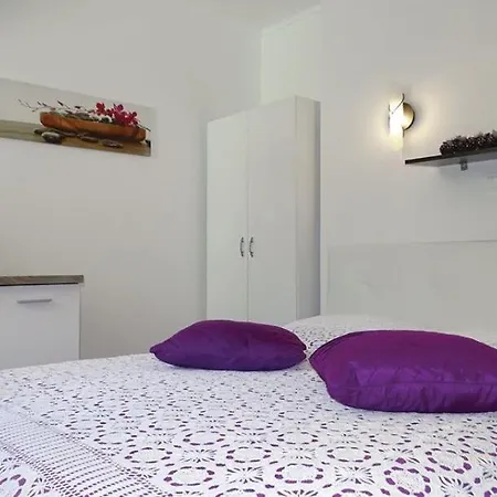 Apartmaji Cujez